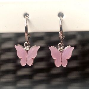 Silver Butterfly Earrings, Light Purple (New)
